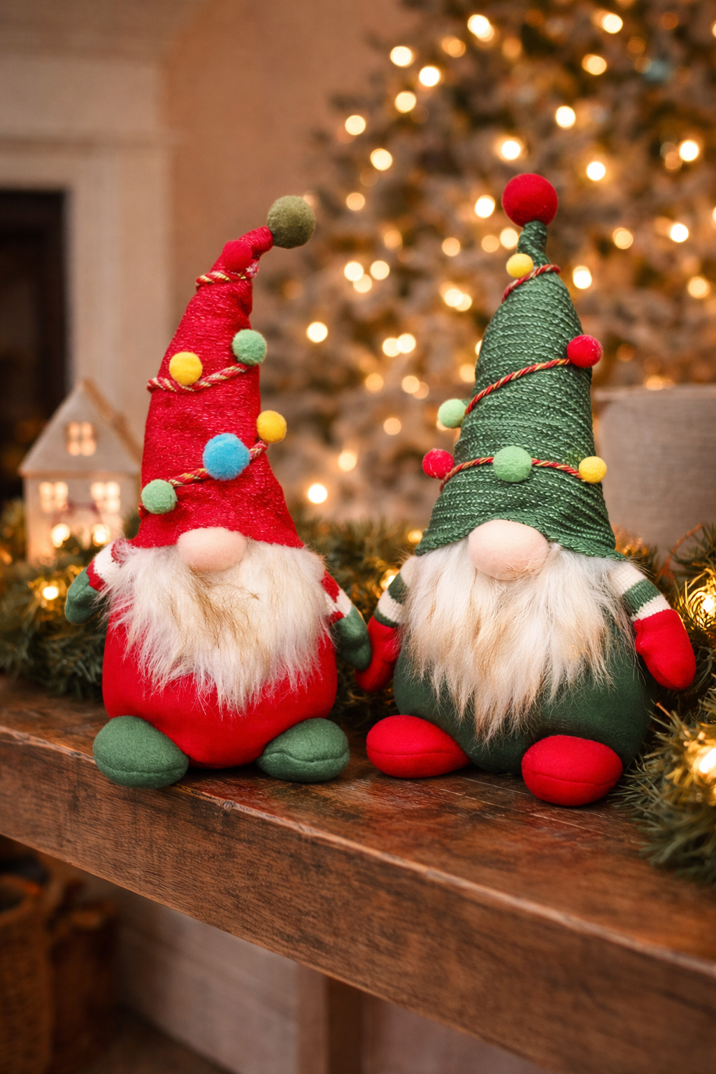 Sitting Christmas Gnome Decoration – Cozy Festive Shelf Decor