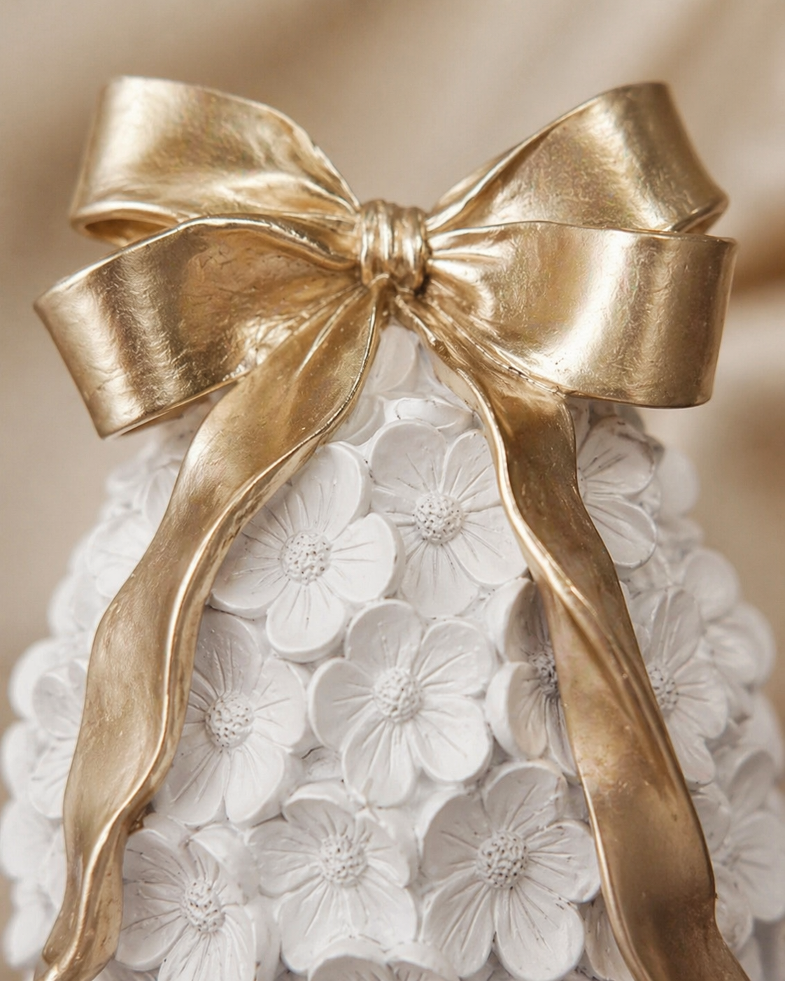 Luxe Ivory Easter Egg with Champagne Bow – 18cm Statement Décor