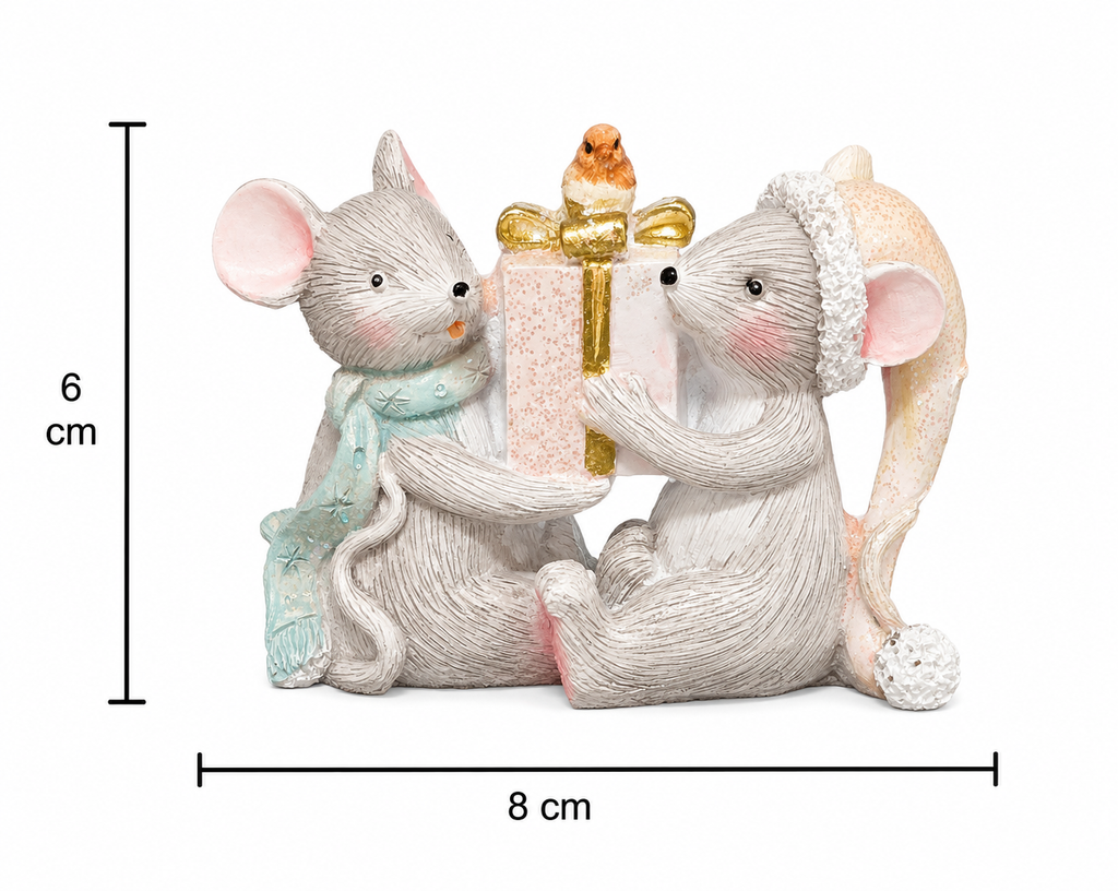 Christmas Gift-Giving Mice Duo Figurine on a white background with dimension markers showing 6cm height and 8cm width