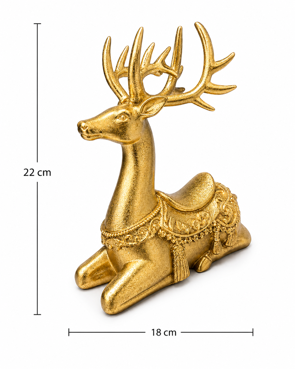 Gold sitting reindeer figurine on white background showing dimensions — 22 cm tall and 18 cm wide — with ornate embossed body, decorative saddle, beaded trim, and tassel detail